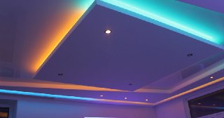 Натяжной потолок с подсветкой Искитим, цена от 2154 руб.